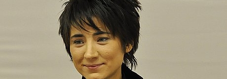 Земфира может покинуть Россию из-за потери студии